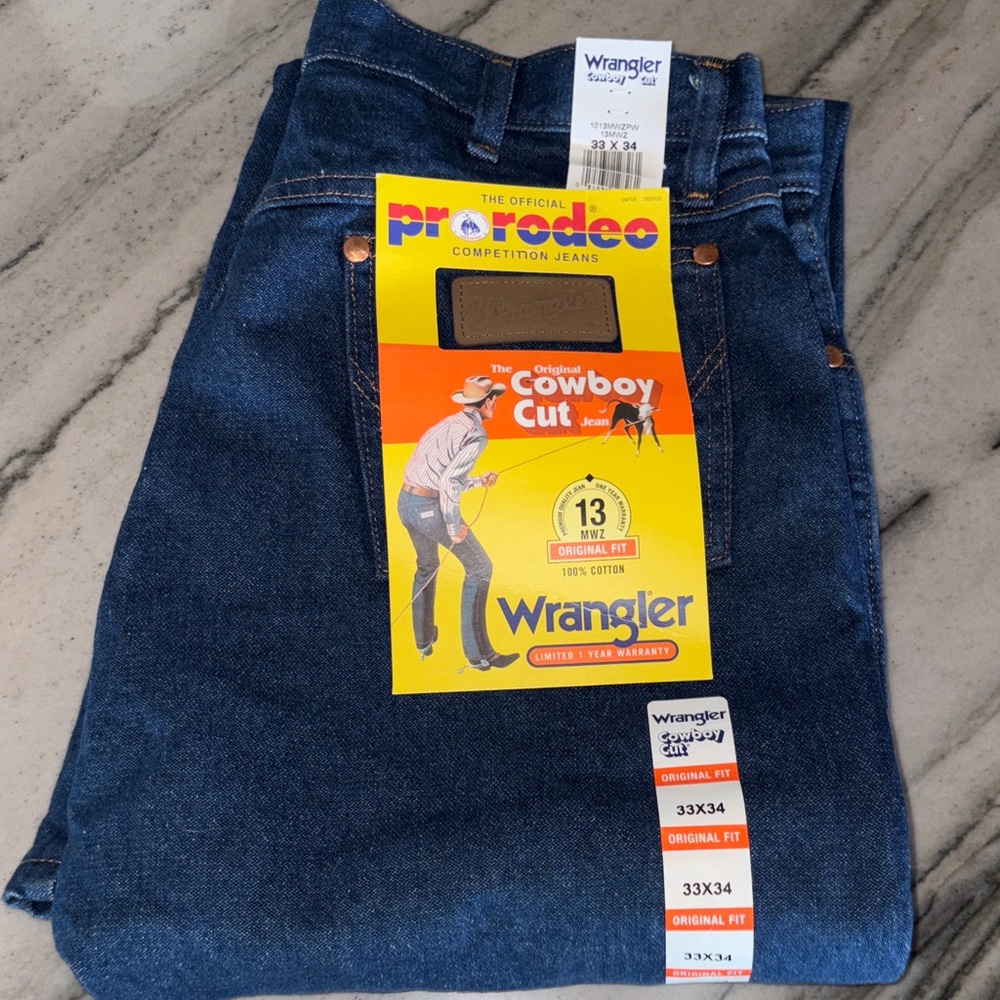 Wrangler Men's Dark Blue Bootcut Jeans